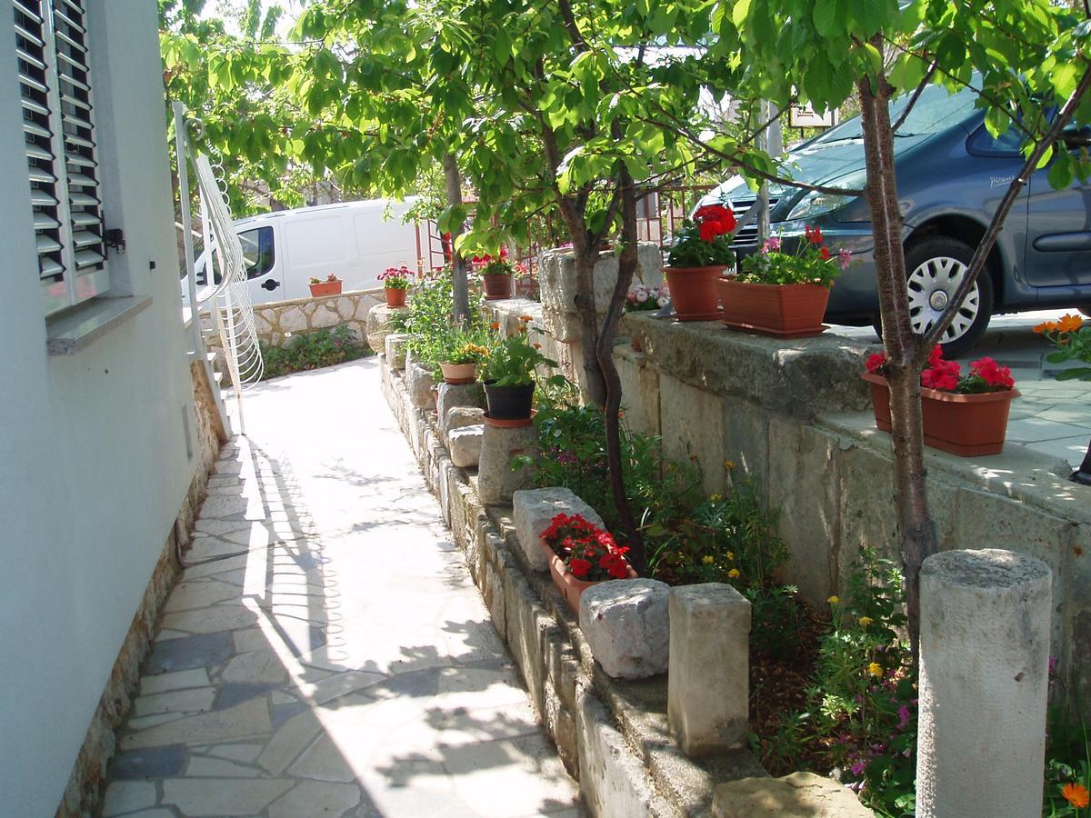 Apartment Orbanic Cres Εξωτερικό φωτογραφία