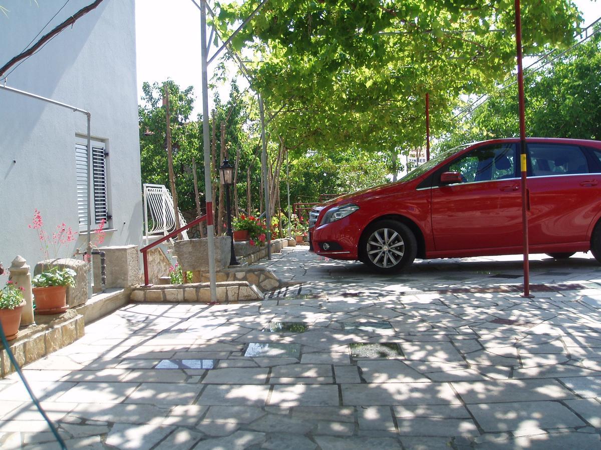 Apartment Orbanic Cres Εξωτερικό φωτογραφία