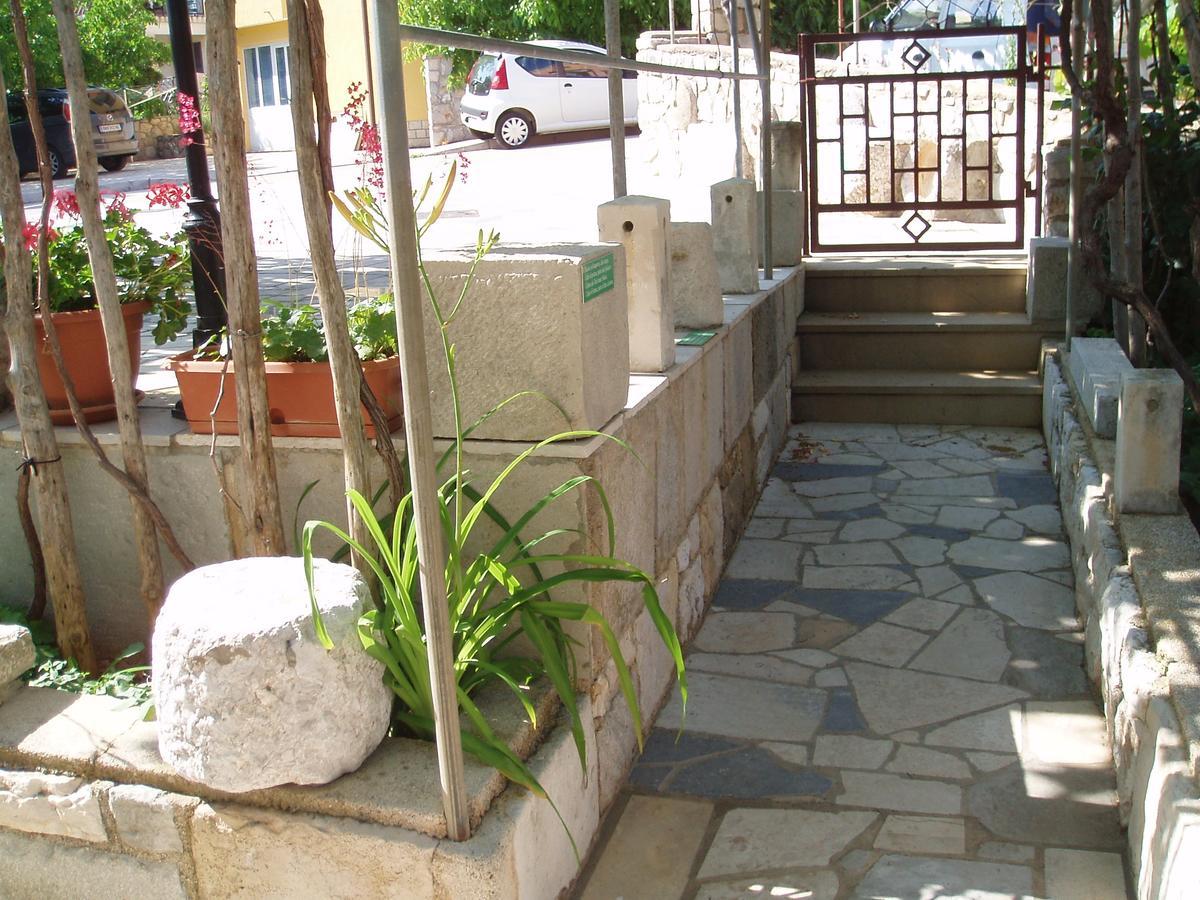 Apartment Orbanic Cres Εξωτερικό φωτογραφία